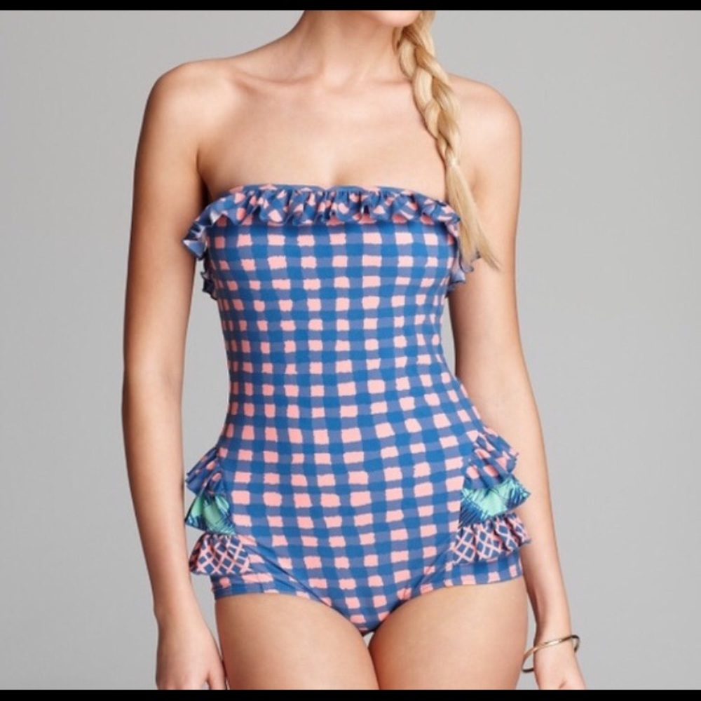 COPY - Ruffle Swimming suit